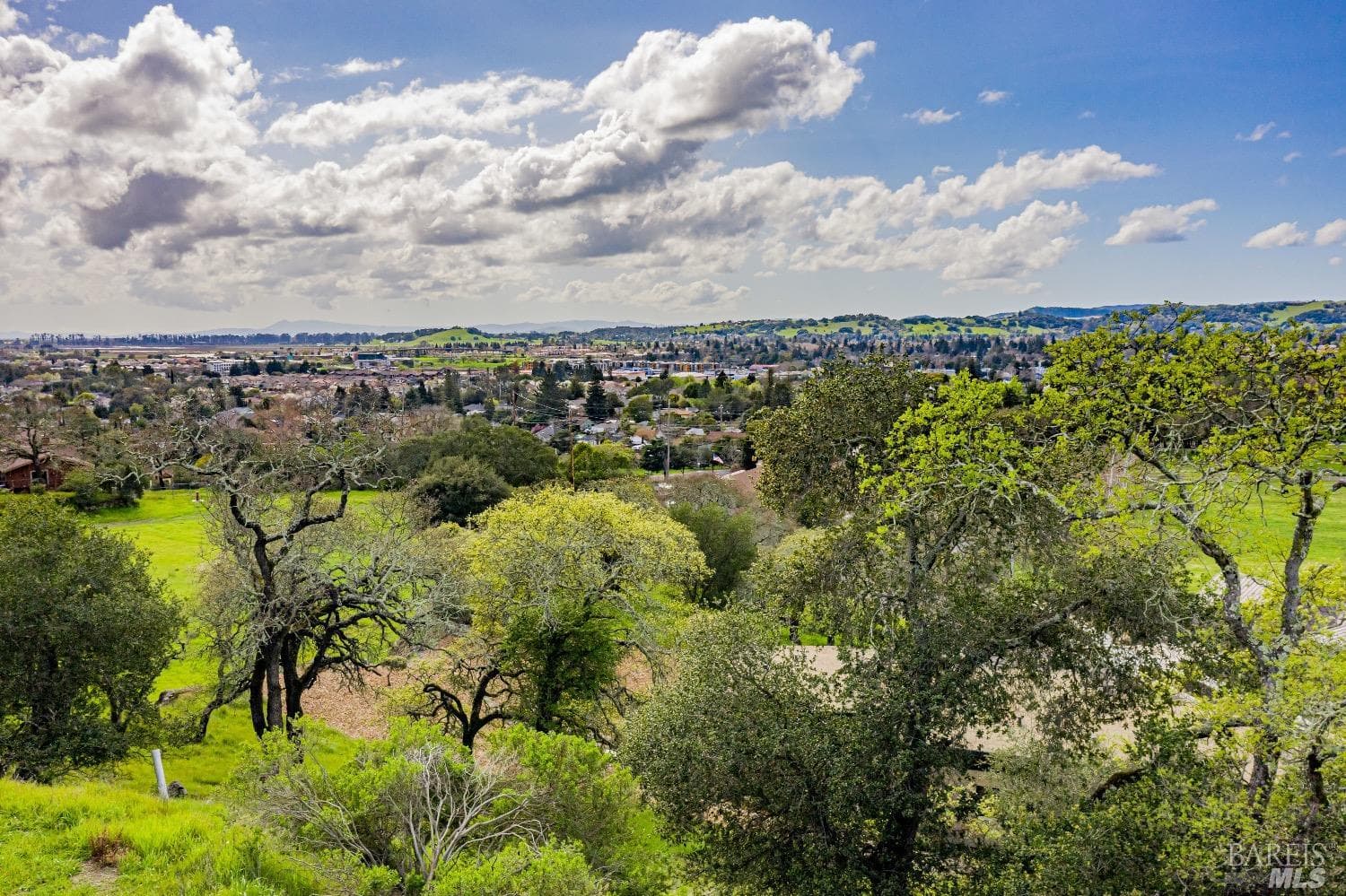 2 Pascale Ct, Napa, CA 94558, photo 1