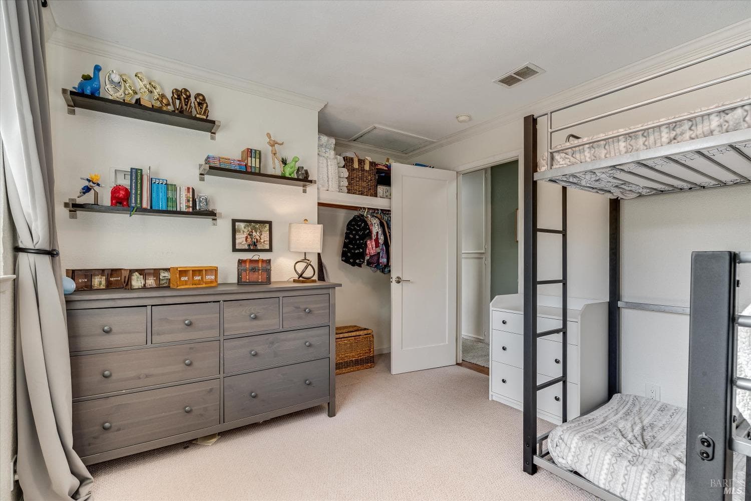 420 N Camino Alto Street, photo 19