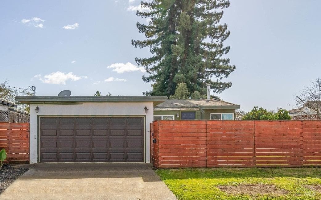 2365 Gerald Street, Napa, CA 94559, photo 1