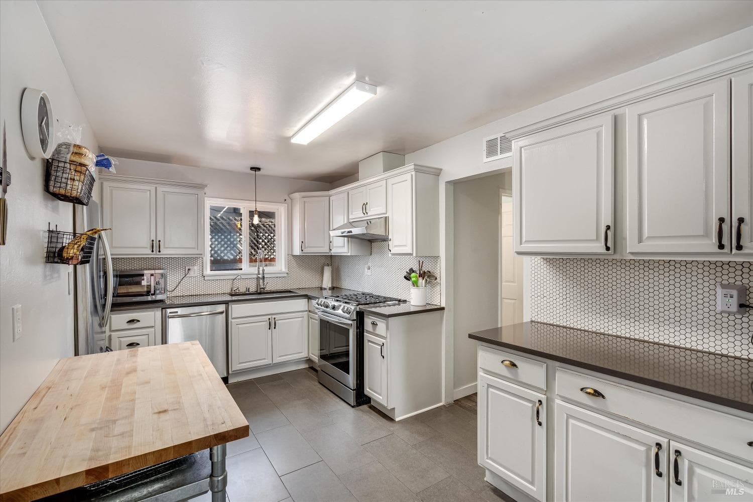 2365 Gerald Street, photo 15
