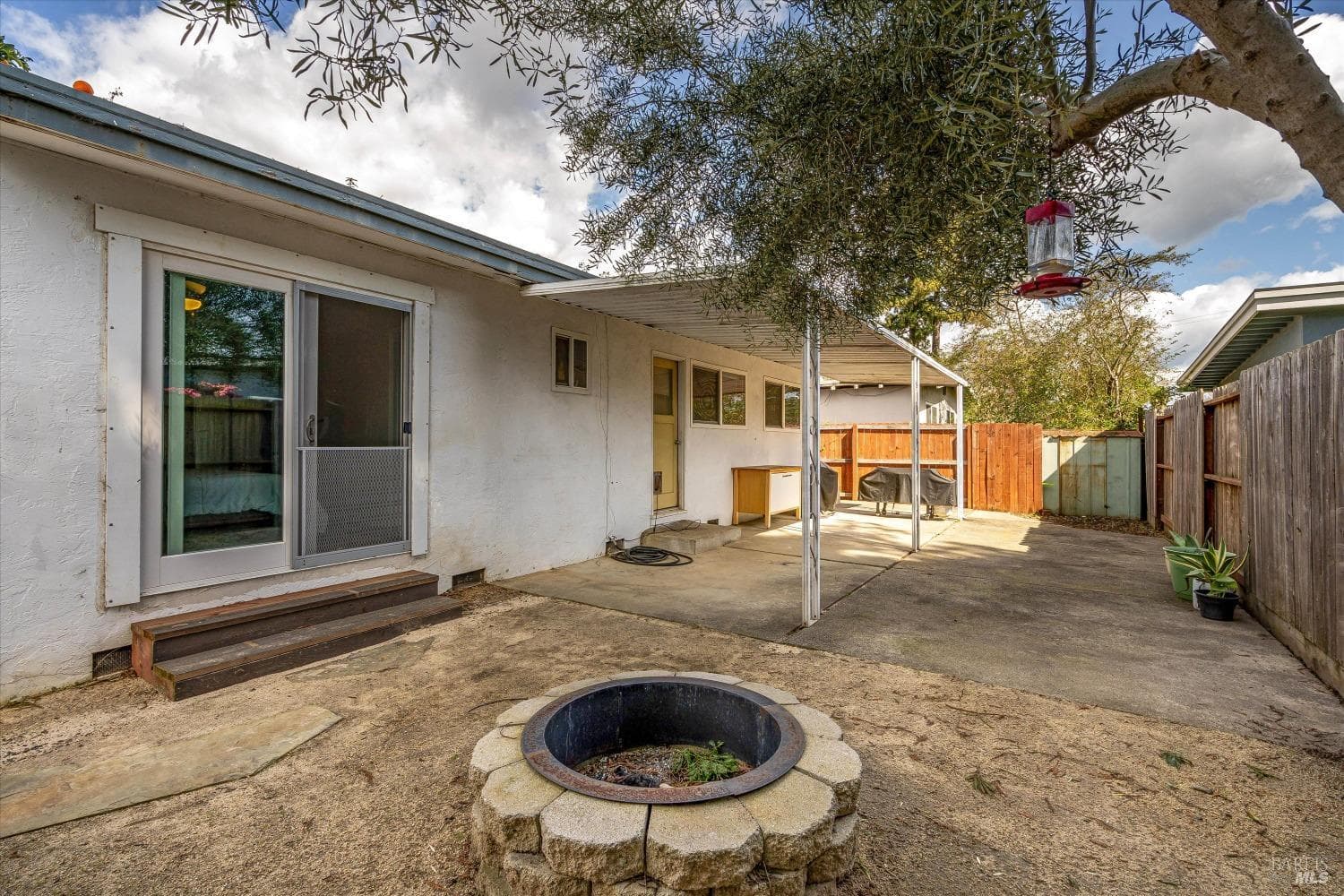 2365 Gerald Street, photo 35