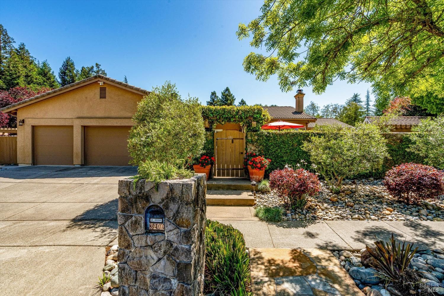 3200 Twin Oaks Drive, Napa, CA 94558, photo 2