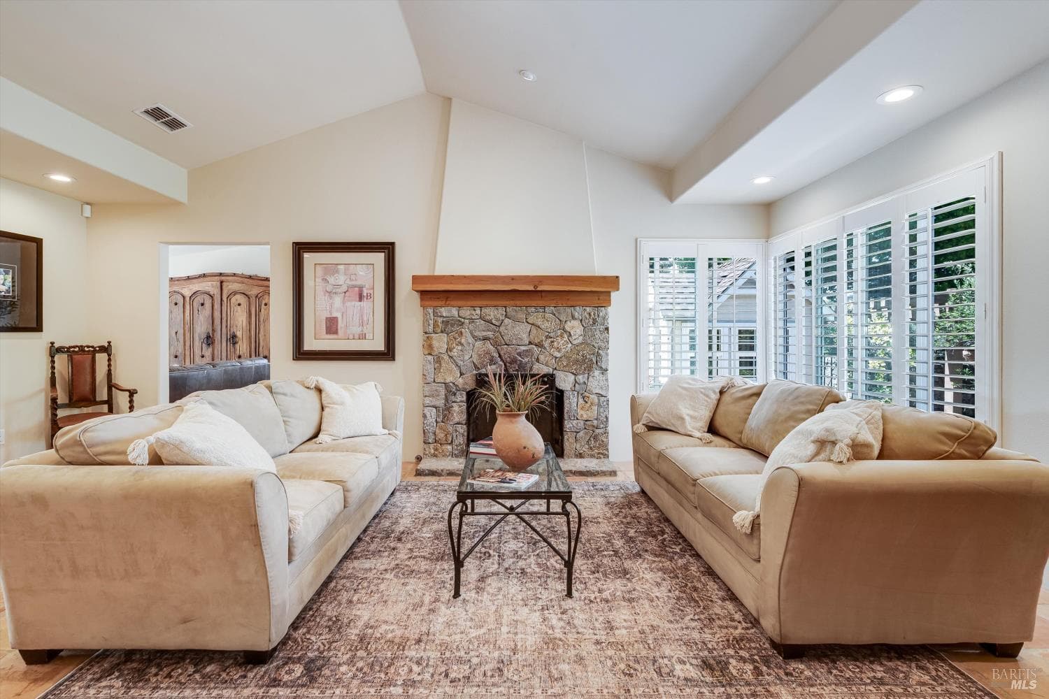 3200 Twin Oaks Drive, photo 7
