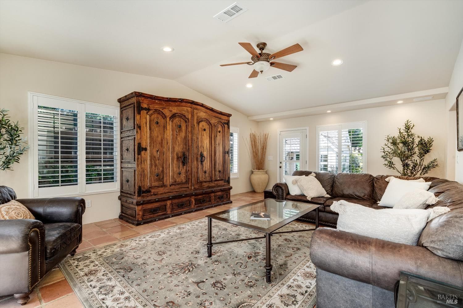 3200 Twin Oaks Drive, photo 12