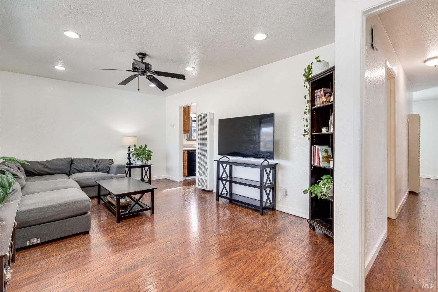 201 Folland Drive, American Canyon, CA 94503, photo 4