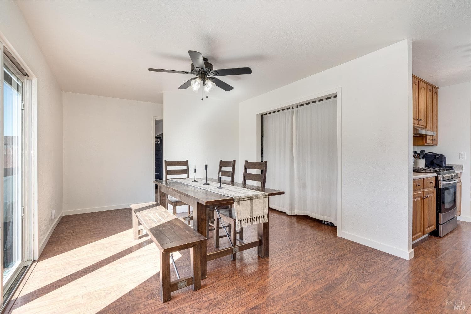 201 Folland Drive, photo 11