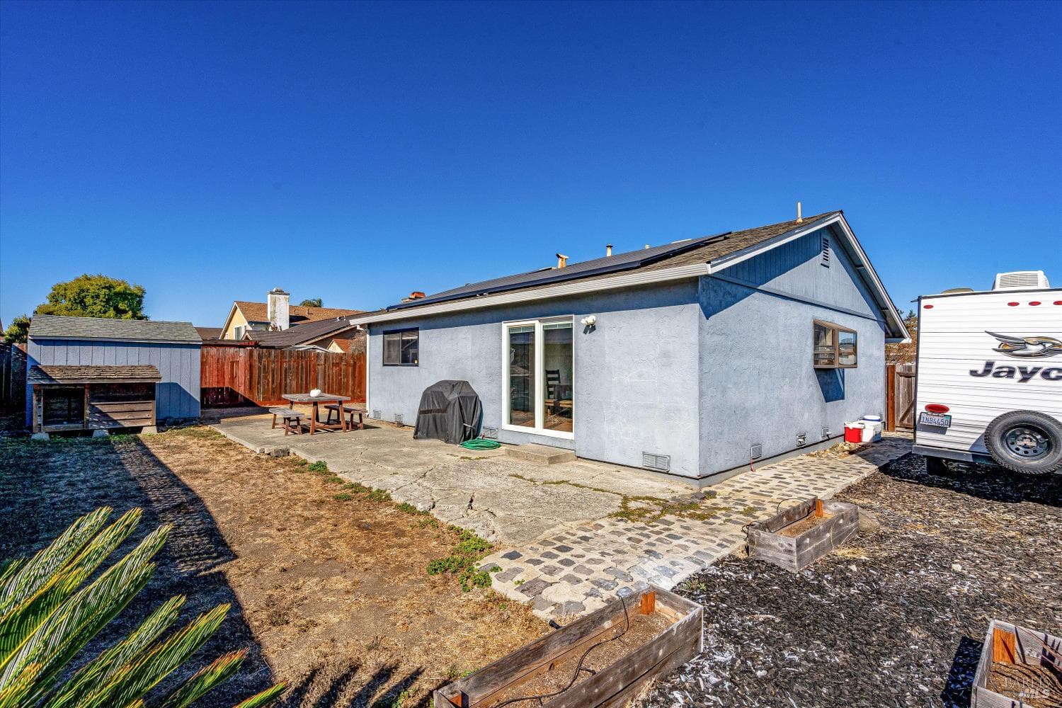 201 Folland Drive, photo 17