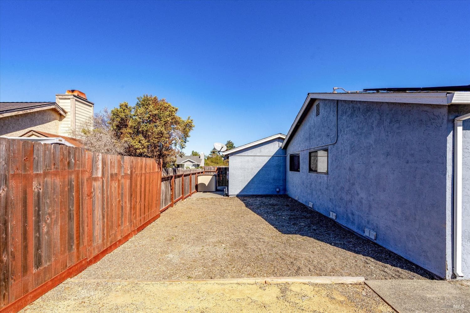 201 Folland Drive, photo 24